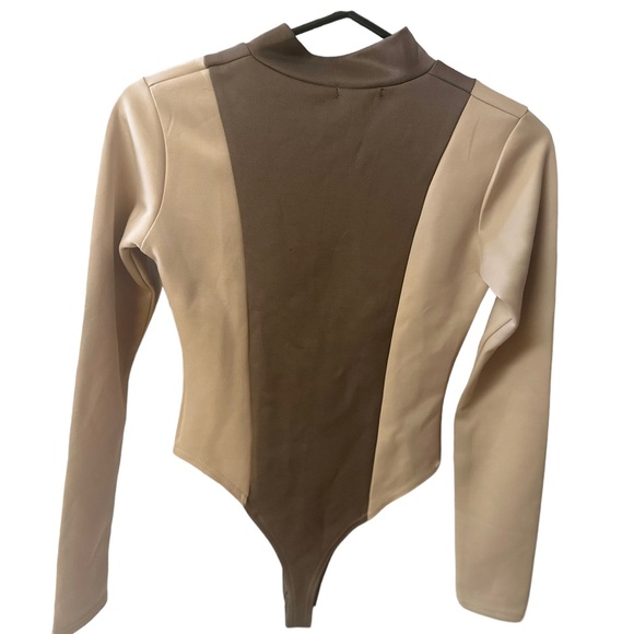 PrettyLittleThing scuba bodysuit beige contrast panel long sleeve size 4 NWT - Picture 9 of 10